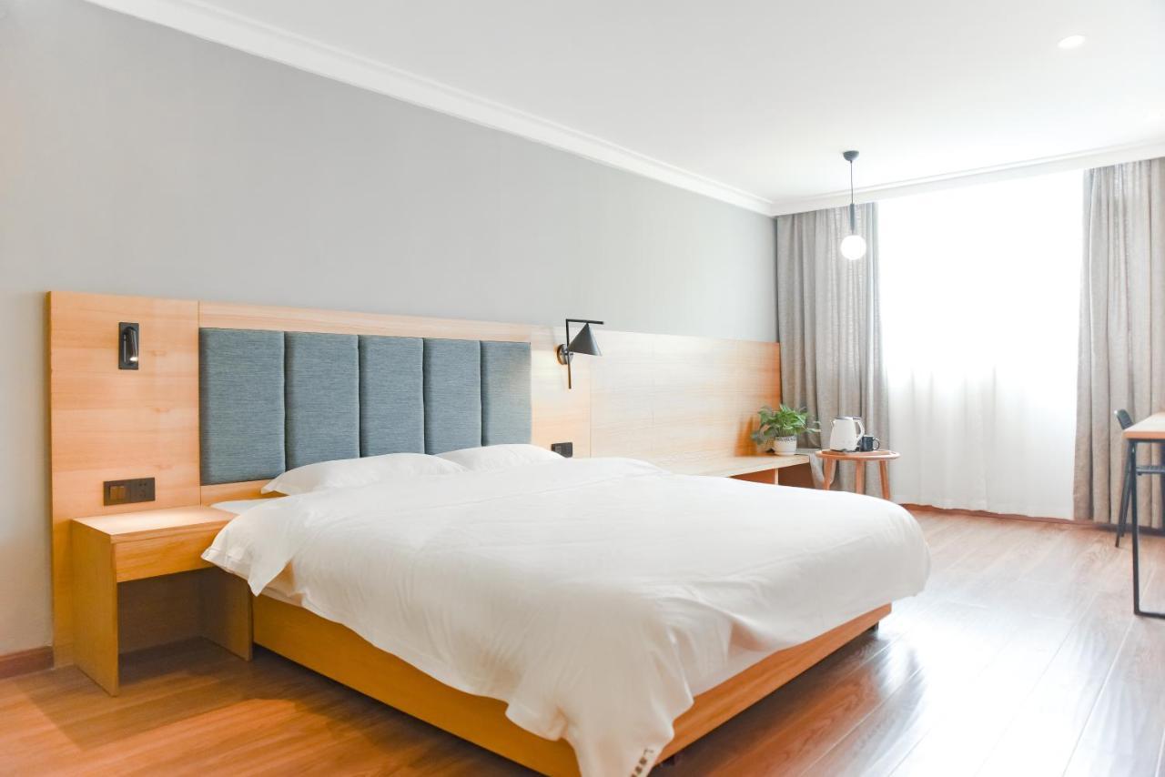 Travel Light Inn Guilin Esterno foto