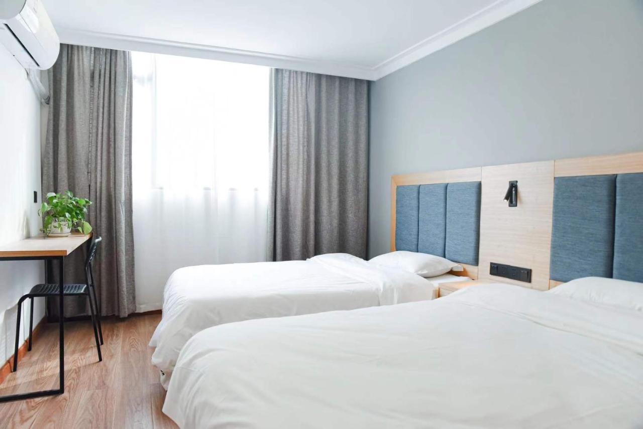 Travel Light Inn Guilin Esterno foto