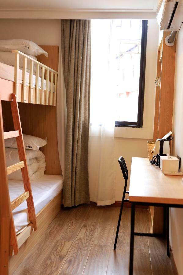 Travel Light Inn Guilin Esterno foto